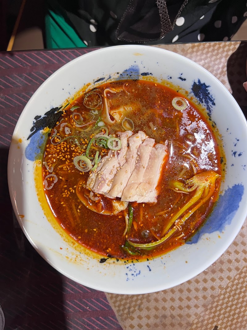 【中華】【ラーメン】【タイベトナム料理】アジアンバルNARI屋