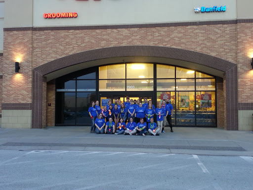 Pet Supply Store «PetSmart», reviews and photos, 7903 Towne Center Pkwy, Papillion, NE 68046, USA