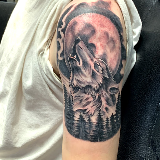 Tattoo Shop «PAS Tattoos», reviews and photos, 1735 E Ohio Pike, Amelia, OH 45102, USA