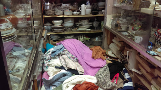 Antique Store «Englishtown Antiques & Used», reviews and photos, 42 Main St, Englishtown, NJ 07726, USA