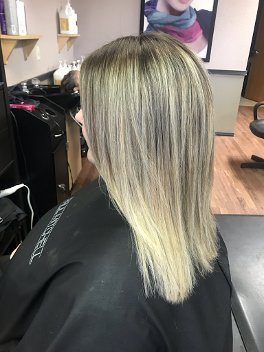 Hair Salon «Hair By Abby Castro», reviews and photos, 44400 W Honeycutt Rd, Maricopa, AZ 85138, USA