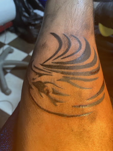 Tattoo Shop «RockStar Hair and Tattoo Shop», reviews and photos, 6326 Market St, Wilmington, NC 28405, USA