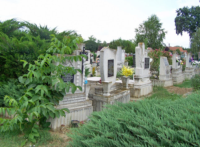 Nyitvatartás: Téglaparti temető
