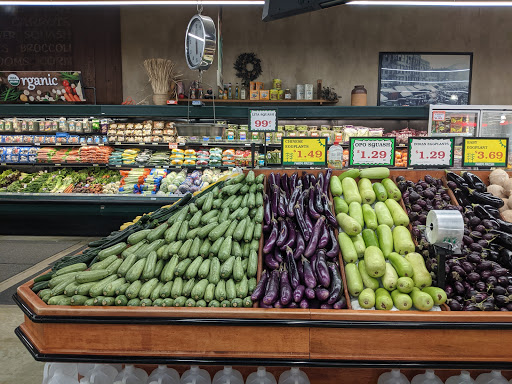 Grocery Store «Market Place On Oakton», reviews and photos, 4817 Oakton St, Skokie, IL 60077, USA