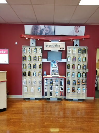 Cell Phone Store «Verizon Authorized Retailer - Wireless Zone», reviews and photos, 6302 Harrison Ave, Cincinnati, OH 45247, USA