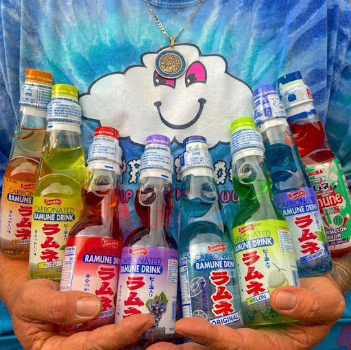 Tobacco Shop «Happy Clouds Smoke Shop», reviews and photos, 7205 N Lamar Blvd #200, Austin, TX 78752, USA