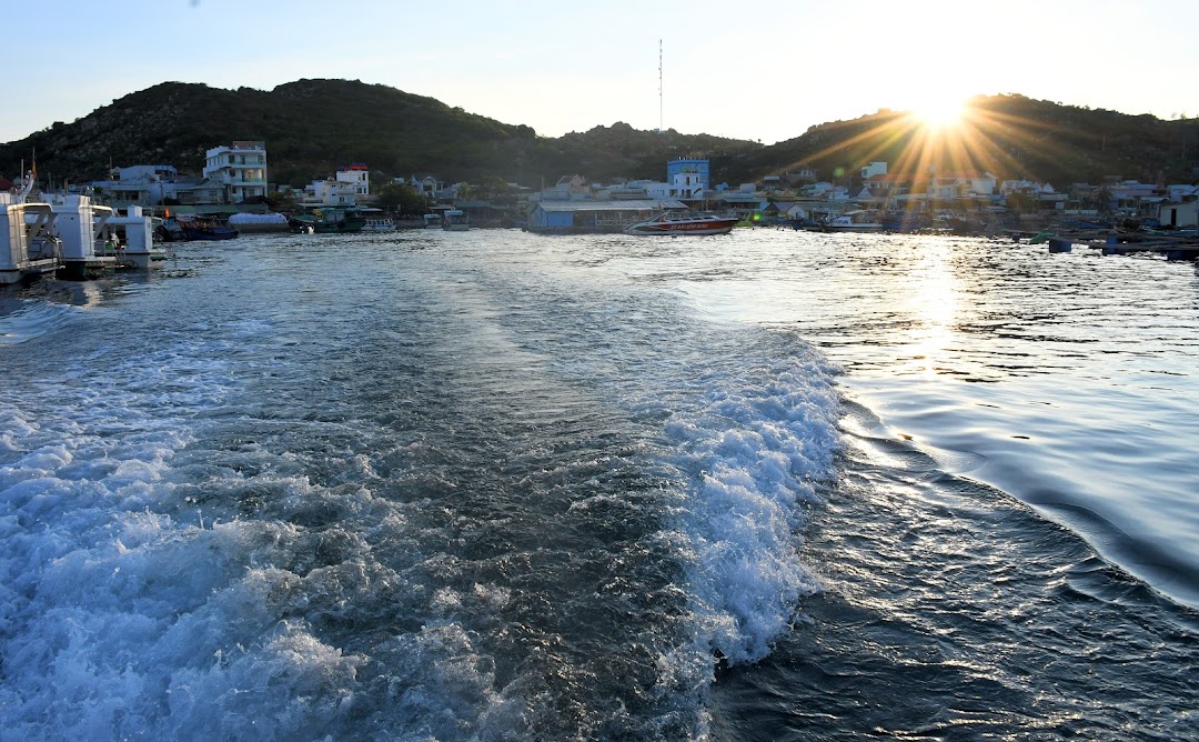 Bình Hưng Wharf