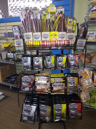 Grocery Store «Breeze In Market & Deli», reviews and photos, 1395 TN-99, Lewisburg, TN 37091, USA