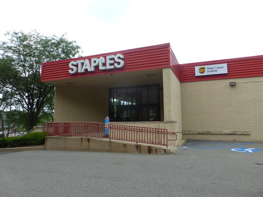 Office Supply Store «Staples», reviews and photos, 30 Lafayette Ave, Morristown, NJ 07960, USA