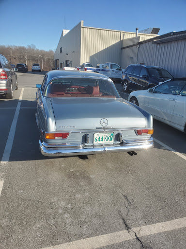 Mercedes Benz Dealer «Viti Mercedes-Benz», reviews and photos, 975 Fish Rd, Tiverton, RI 02878, USA