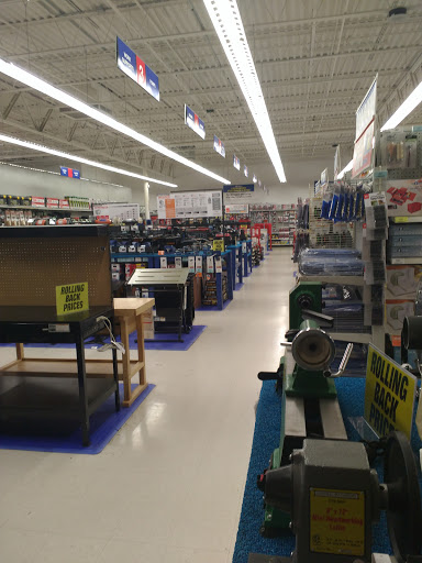 Hardware Store «Harbor Freight Tools», reviews and photos, 34600 Warren Rd, Westland, MI 48185, USA