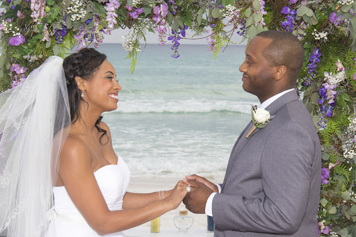 Event Planner «Barefoot Weddings», reviews and photos, 11 Eglin Pkwy SE, Fort Walton Beach, FL 32548, USA