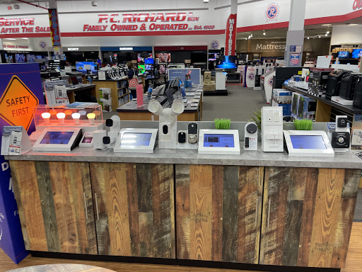 Appliance Store «P.C. Richard & Son», reviews and photos, 136-03 20th Ave, College Point, NY 11356, USA