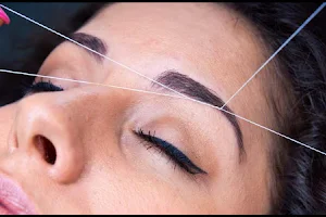 Luxe salon suite 28 Epic Lashes Waxing & Facials image