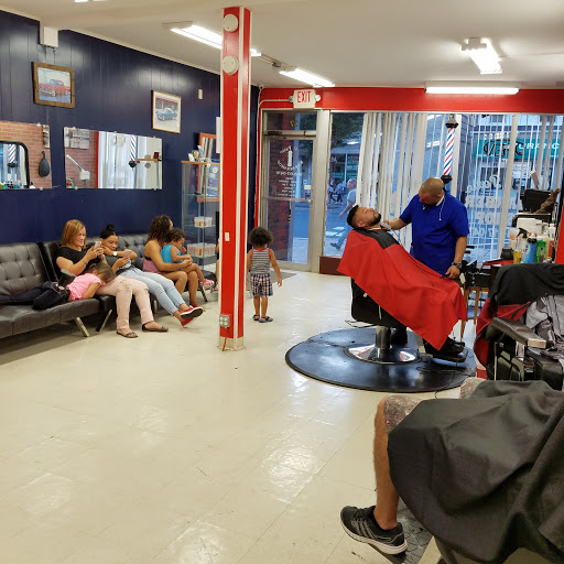 Barber Shop «THE PATIO BARBER SHOP», reviews and photos, 37 W Somerset St, Raritan, NJ 08869, USA