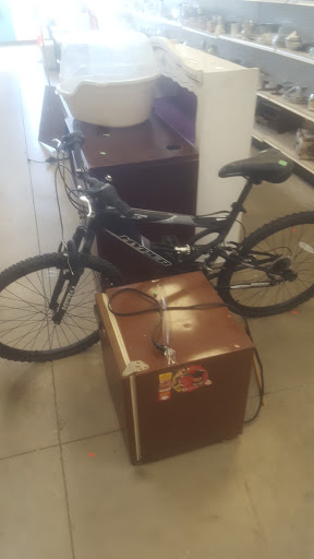 Thrift Store «Triad Goodwill Store & Donation Center», reviews and photos, 106 Muirs Chapel Rd, Greensboro, NC 27407, USA