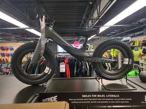 Bicycle Store «Riverside Cycle Newburyport», reviews and photos, 50 Water St, Newburyport, MA 01950, USA