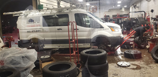 Tire Shop «Discount Tire Store - Plymouth, MN», reviews and photos, 1655 Annapolis Ln N, Plymouth, MN 55441, USA