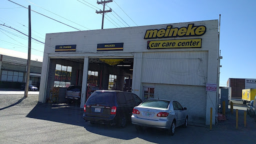 Auto Repair Shop «Meineke Car Care Center», reviews and photos, 465 S Holgate St, Seattle, WA 98134, USA