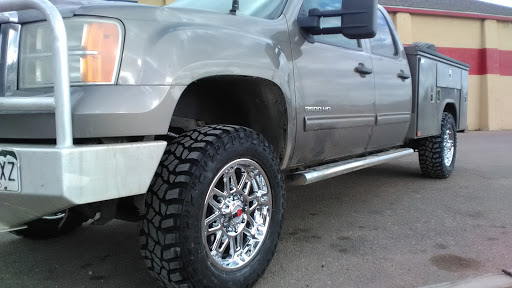 Auto Repair Shop «Discount Tire & Service of Greeley», reviews and photos, 120 18th St, Greeley, CO 80631, USA