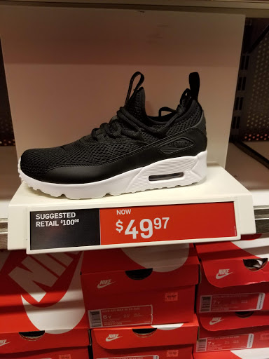 Sporting Goods Store «Nike Factory Store», reviews and photos, 18 West Lightcap Rd #901, Pottstown, PA 19464, USA