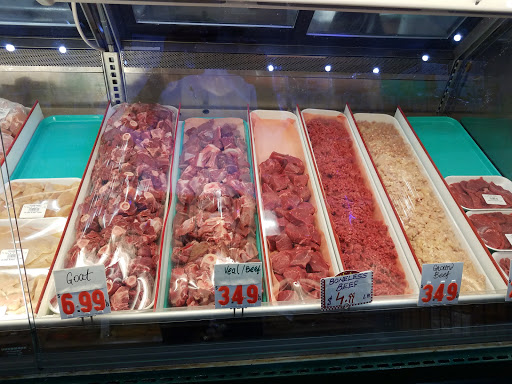 Grocery Store «Zeeshan Market», reviews and photos, 3648 N Freeway Blvd #230, Sacramento, CA 95834, USA