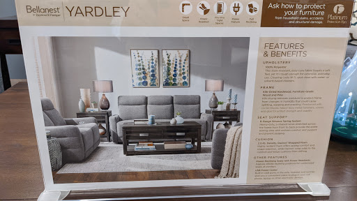 Furniture Store «Raymour & Flanigan Furniture and Mattress Store», reviews and photos, 3367 Brunswick Pike, Lawrenceville, NJ 08648, USA