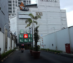 Braga Parking Building Citywalk photo
