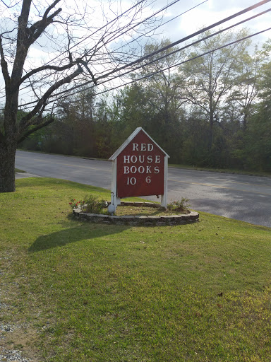 Used Book Store «Red House Book Store», reviews and photos, 2013 S Oates St, Dothan, AL 36301, USA