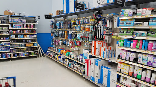 Department Store «Walmart Supercenter», reviews and photos, 1701 N Main St, Beaver Dam, KY 42320, USA