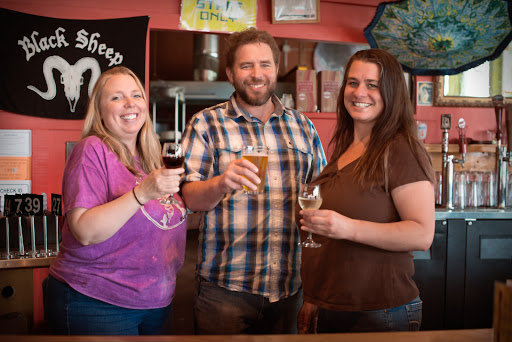 Pizza Restaurant «Whirled Pies Downtown», reviews and photos, 199 W 8th Ave, Eugene, OR 97401, USA