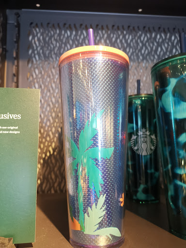 Coffee Shop «Starbucks», reviews and photos, 1202 N Main St #100, Suffolk, VA 23434, USA