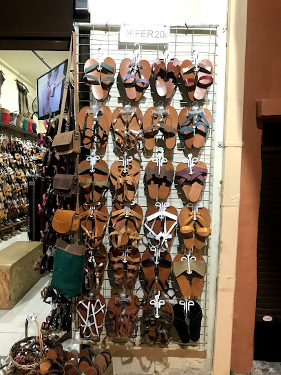 Diniakos leather sandals