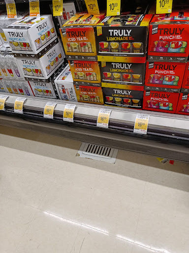 Grocery Store «Vons», reviews and photos, 15740 La Forge St, Whittier, CA 90603, USA