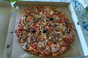 Cheesy Pizza image