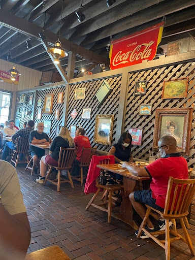 American Restaurant «Cracker Barrel Old Country Store», reviews and photos, 2150 Delk Rd, Marietta, GA 30067, USA