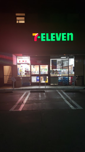 7-Eleven, 13901 Ventura Blvd, Sherman Oaks, CA 91423, USA, 