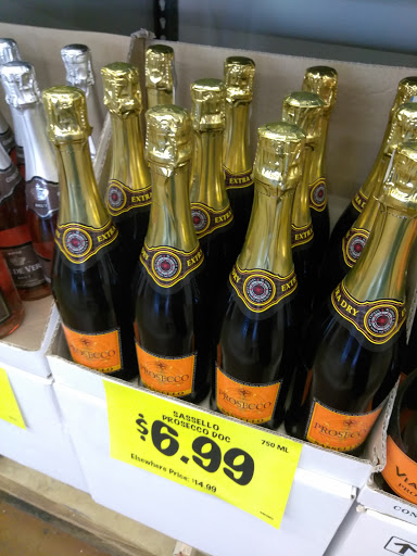 Grocery Store «Grocery Outlet Bargain Market», reviews and photos, 3445 Alma St, Palo Alto, CA 94306, USA