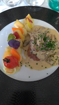 Blanquette de veau du Restaurant gastronomique Auberge Fleurie à Châlonvillars - n°9