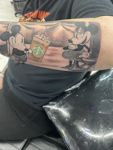 Tattoo Shop «Lucky You Tattoos», reviews and photos, 181 W Alameda St A, Manteca, CA 95336, USA