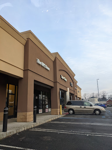 Shipping and Mailing Service «The UPS Store», reviews and photos, 178 E Hanover Ave #103, Cedar Knolls, NJ 07927, USA