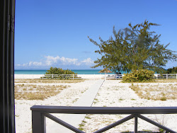 Fotografie cu Pomato Point beach cu drept și lung