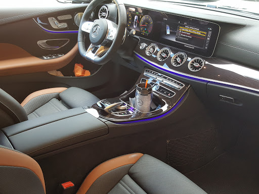 Auto Body Shop «Dayas Custom Auto», reviews and photos, 6650 Kingspointe Pkwy, Orlando, FL 32819, USA