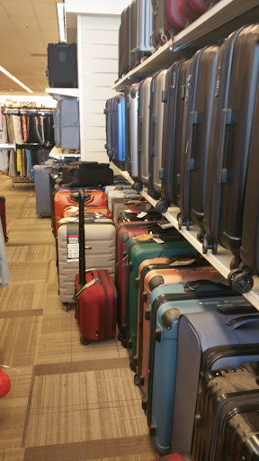 Department Store «Nordstrom Rack Downtown San Francisco», reviews and photos, 555 9th St, San Francisco, CA 94103, USA