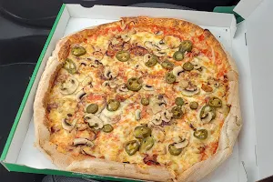 Pizza “Da Massimo” image