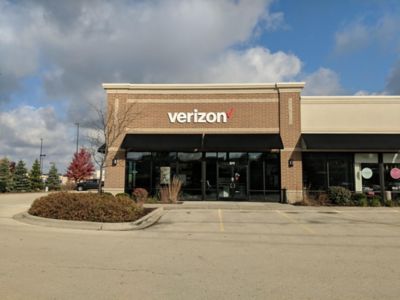 Cell Phone Store «Verizon», reviews and photos, 511 E Lincoln Hwy, New Lenox, IL 60451, USA