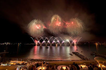 Júpiter Fuegos Artificiales - Local Lomas