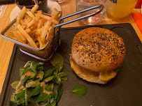Hamburger du Restaurant français 2 Potes au Feu à Nantes - n°11