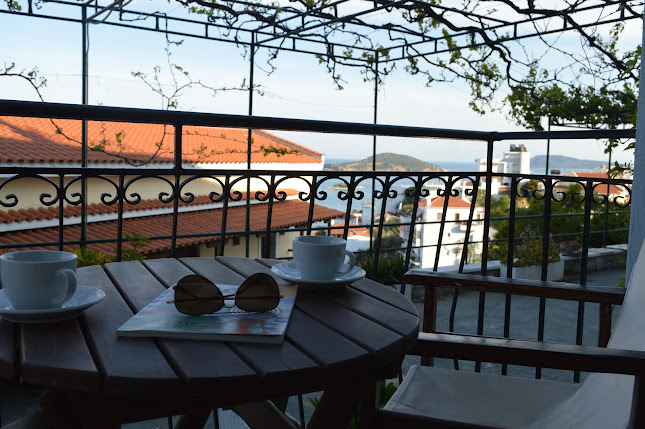 Σχόλια και κριτικές για το Rania Studios