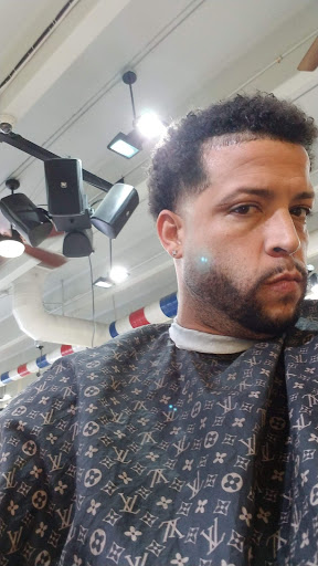 Barber Shop «El Patron Barber Shop», reviews and photos, 3480 Red Rd, Miramar, FL 33025, USA